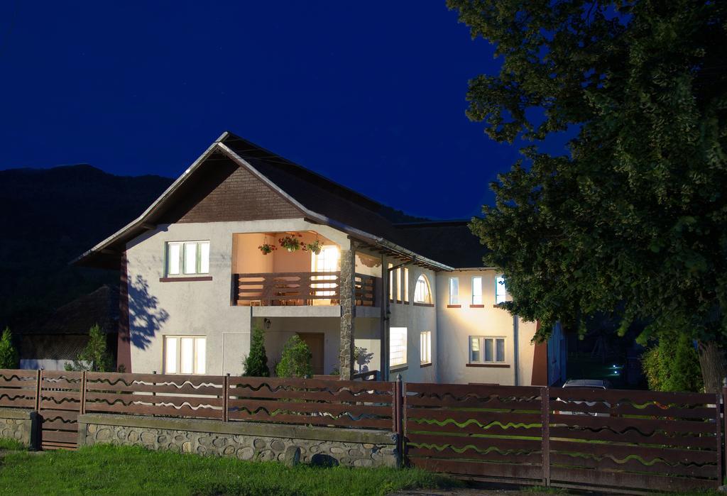 Rustic Argesean Corbeni Exterior foto