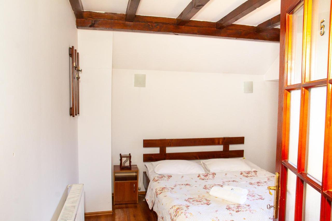 Rustic Argesean Corbeni Exterior foto